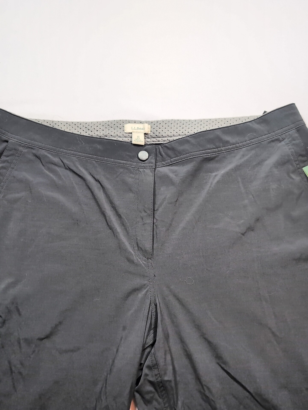 L.L. Bean Women’s Black Comfort Trail Pants NWT